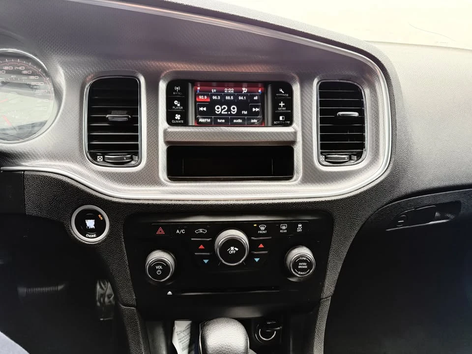 2013 Dodge Charger 7th Gen - Image 11 of 14
