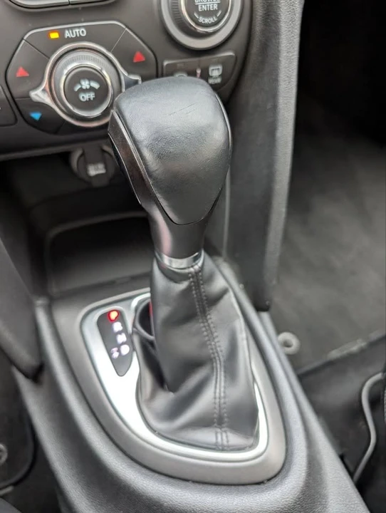 2013 Dodge Dart PF - Image 10 of 12