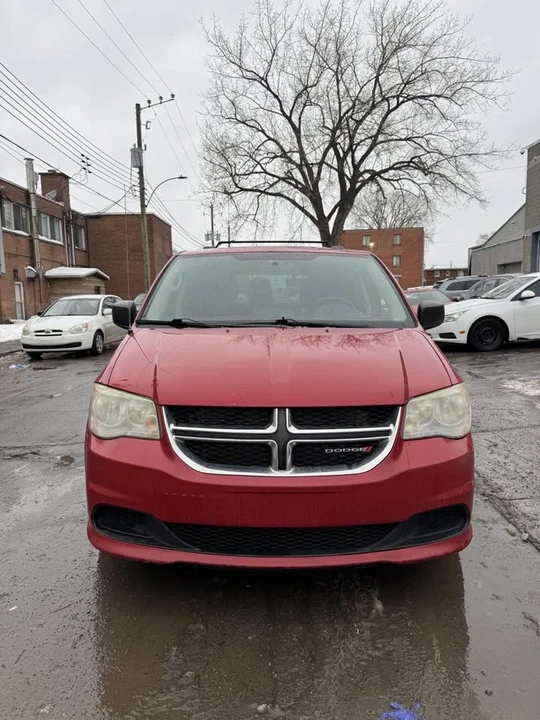 2013 Dodge Caravan - Image 3 of 9