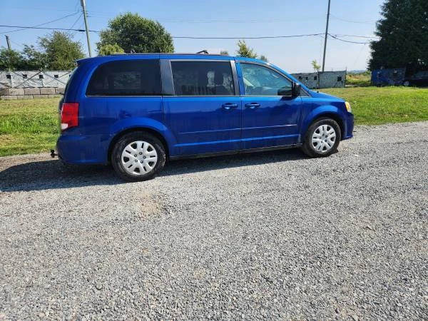 2013 Dodge Caravan - Image 2 of 10