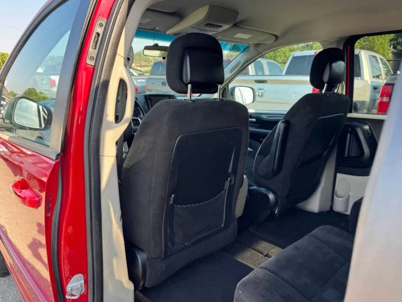 2013 Dodge Caravan - Image 5 of 20