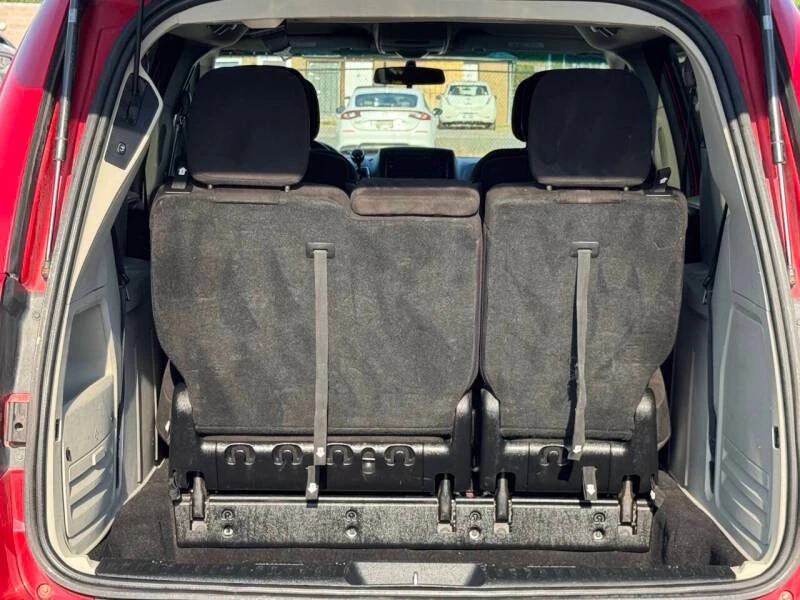 2013 Dodge Caravan - Image 7 of 20