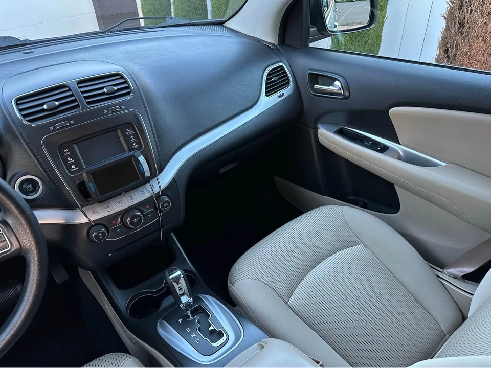 2013 Dodge Journey - Image 15 of 19