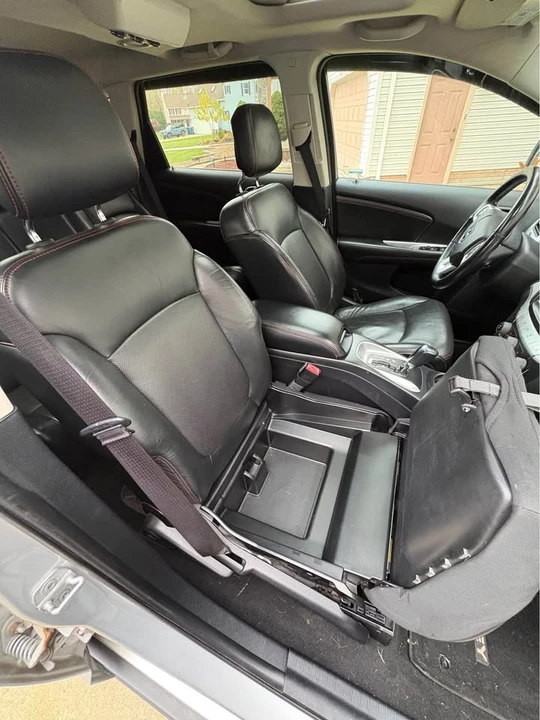 2013 Dodge Journey - Image 11 of 12