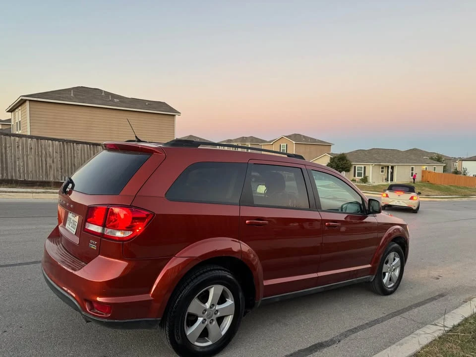 2013 Dodge Journey - Image 7 of 17