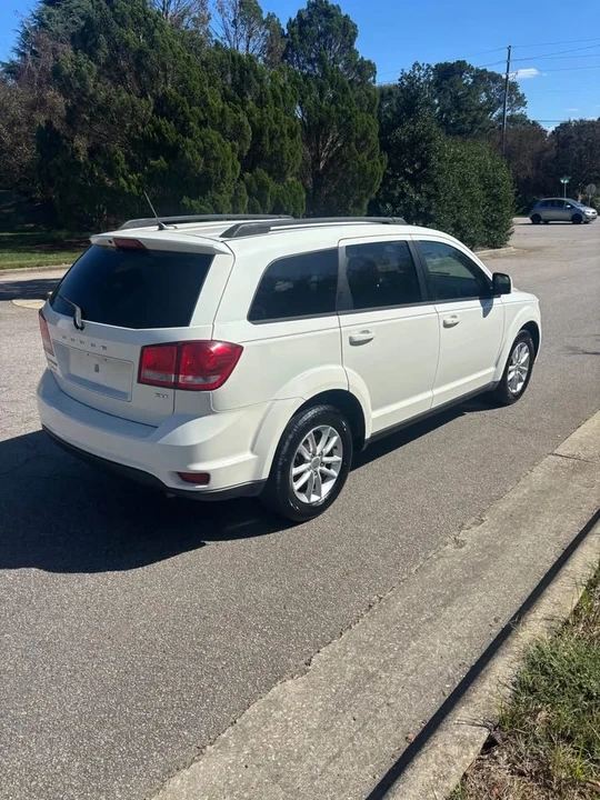 2013 Dodge Journey - Image 4 of 11