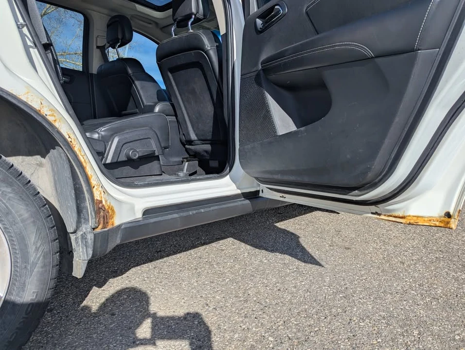 2013 Dodge Journey - Image 15 of 19