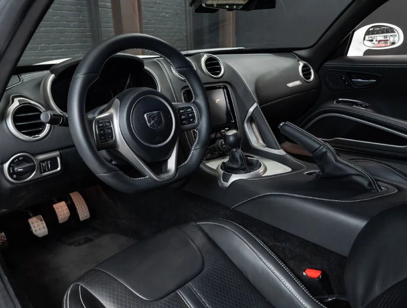 2013 Dodge Viper 5th Gen - Image 5 of 8