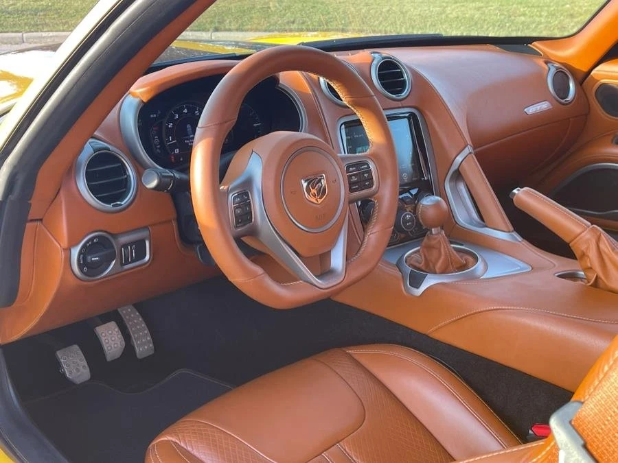 2013 Dodge Viper 5th Gen - Image 14 of 17