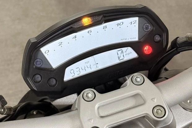 2013 Ducati Monster - Image 4 of 6