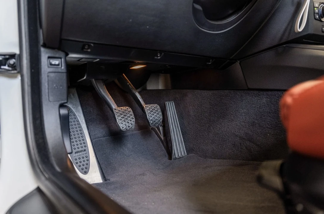 2013 BMW E92 M3 Coupe - Image 26 of 31