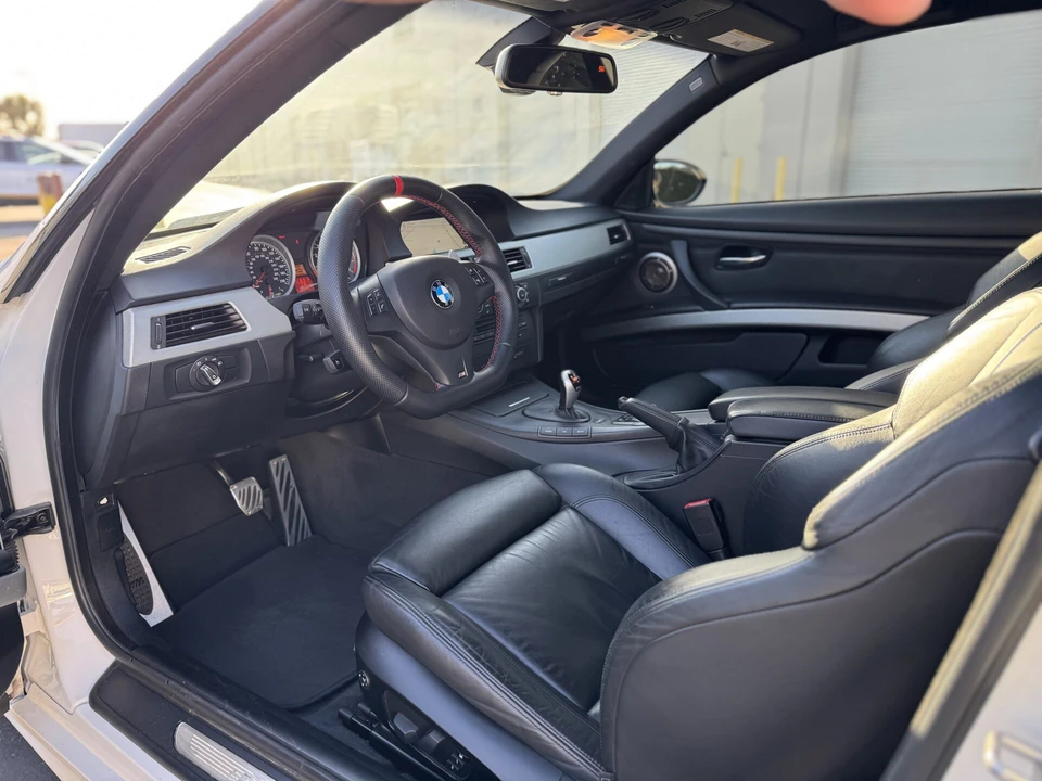 2013 BMW E92 M3 Coupe - Image 2 of 31