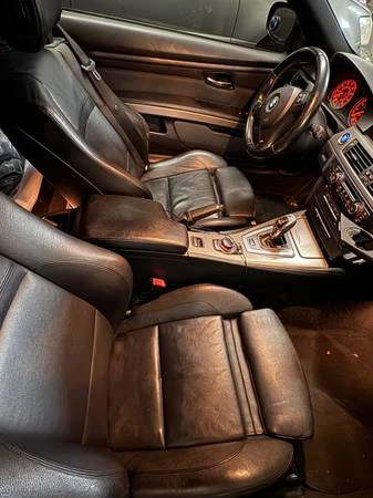 2013 BMW E93 335i Convertible - Image 5 of 7