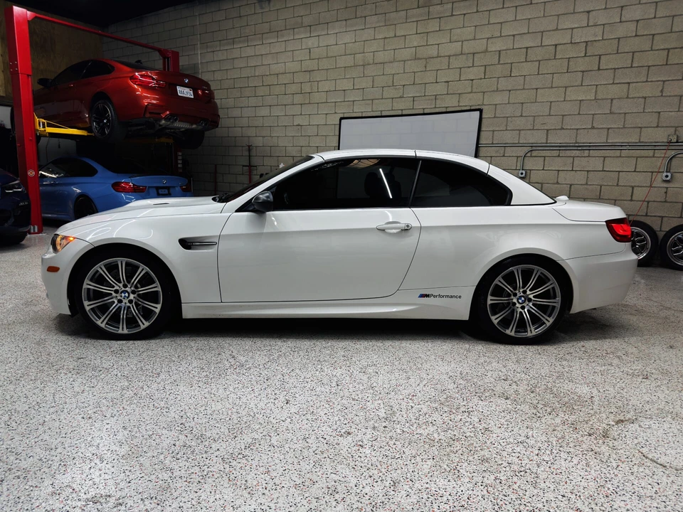 2013 BMW E93 M3 Convertible - Image 6 of 24