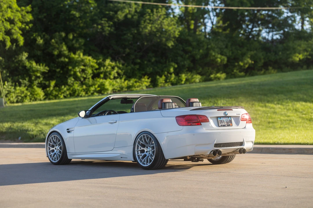 2013 BMW E93 M3 Convertible - Image 7 of 31