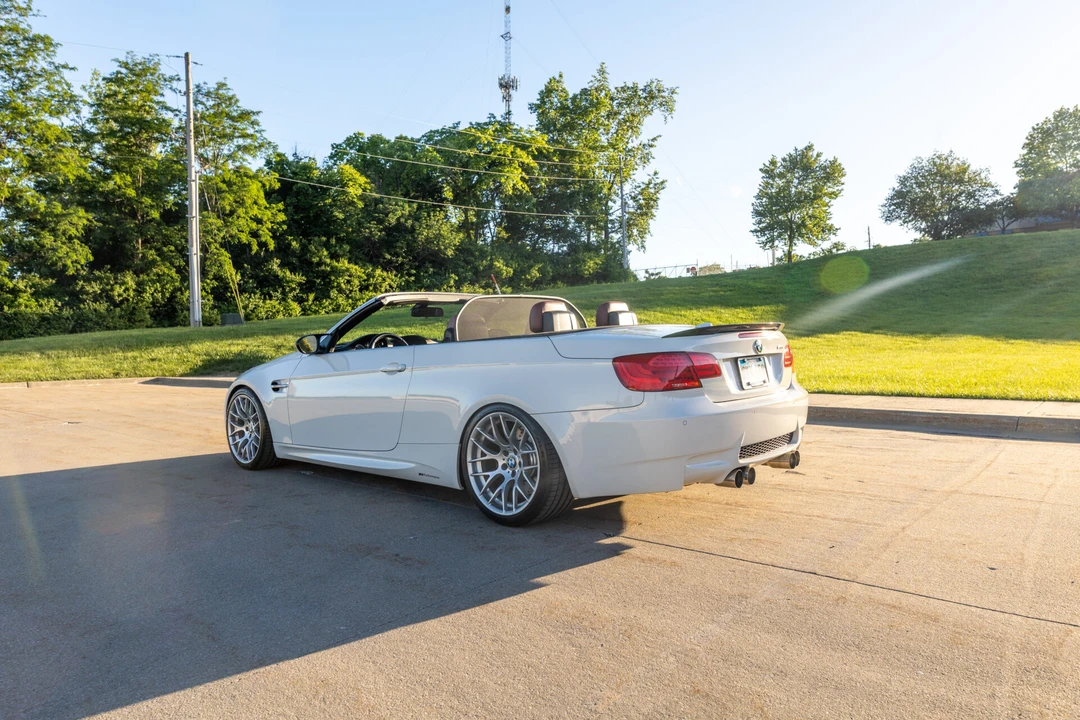 2013 BMW E93 M3 Convertible - Image 11 of 31