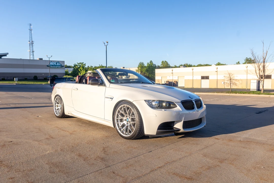 2013 BMW E93 M3 Convertible - Image 14 of 31