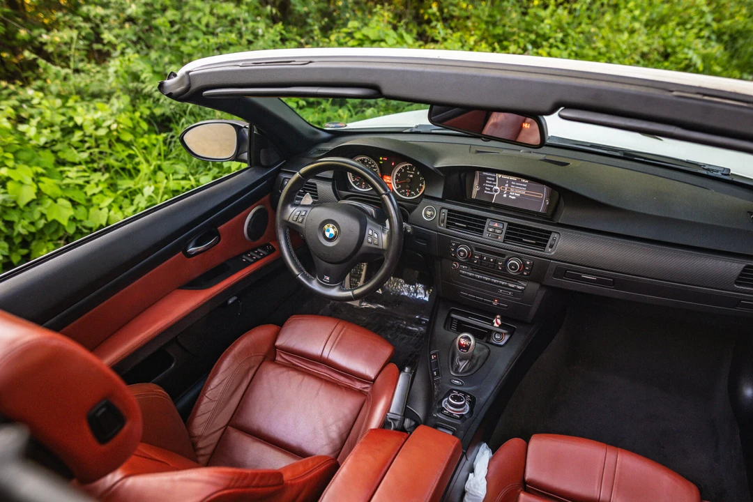 2013 BMW E93 M3 Convertible - Image 20 of 31