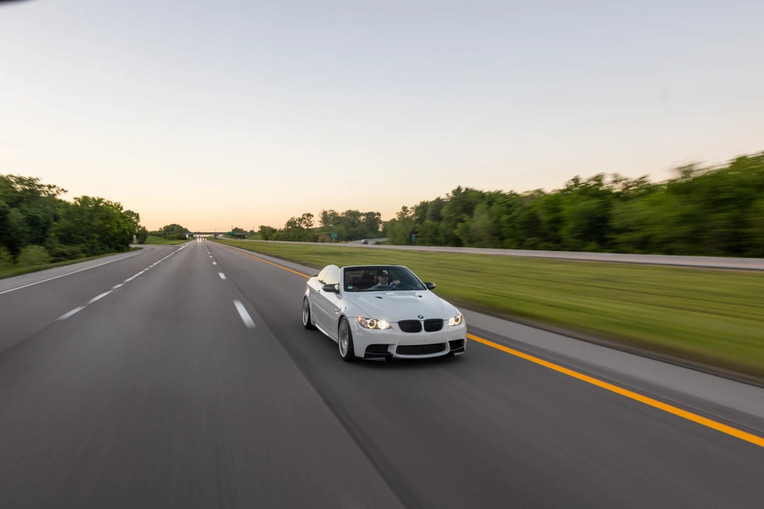 2013 BMW E93 M3 Convertible - Image 3 of 31