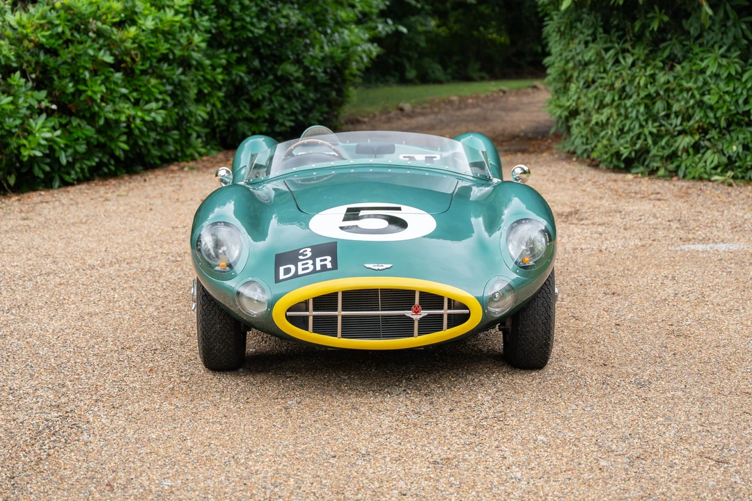 2013 Aston Martin - Image 11 of 31