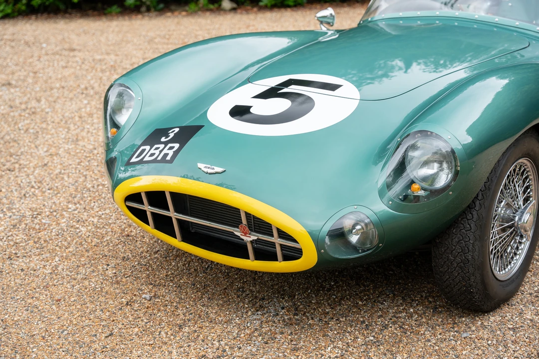 2013 Aston Martin - Image 20 of 31