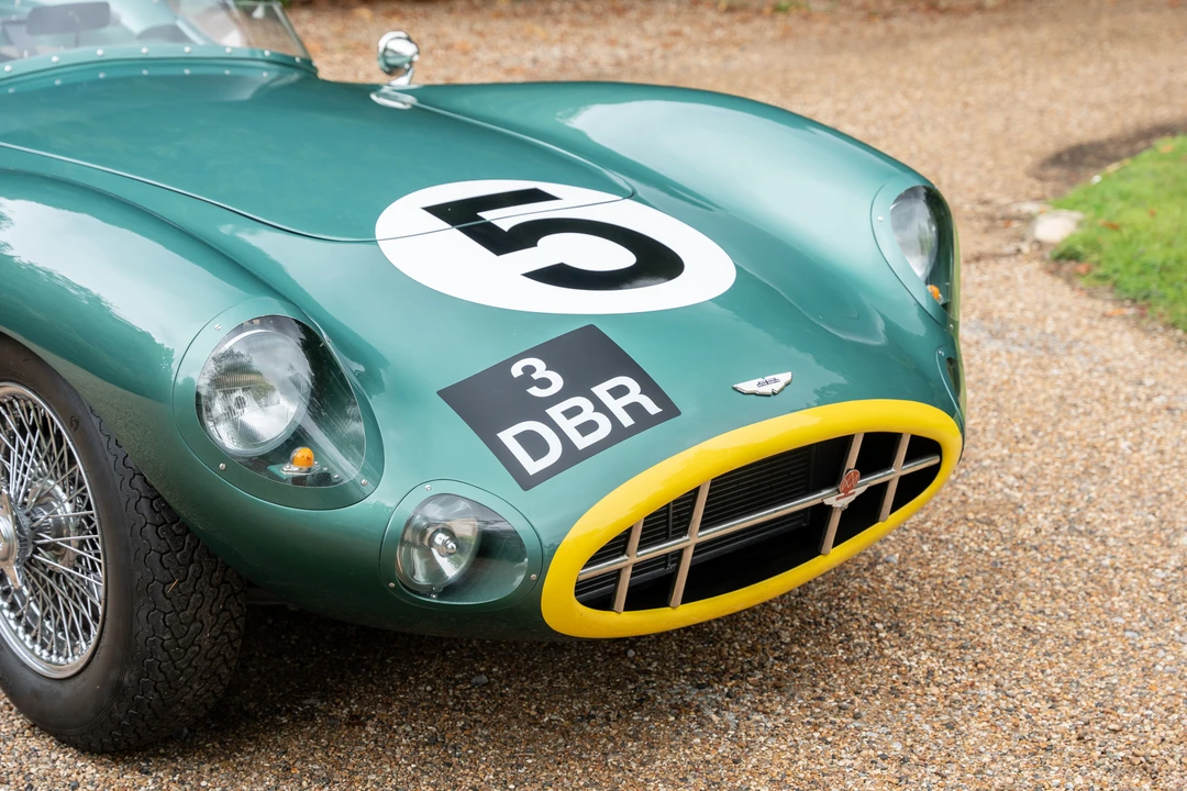 2013 Aston Martin - Image 25 of 31