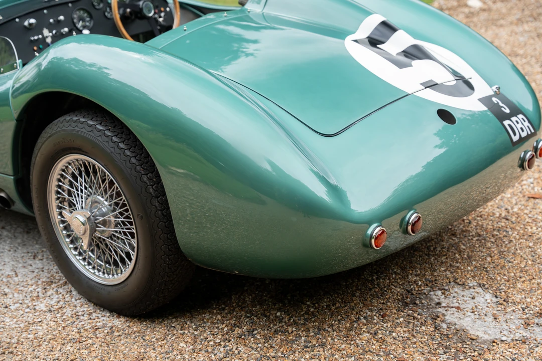 2013 Aston Martin - Image 30 of 31