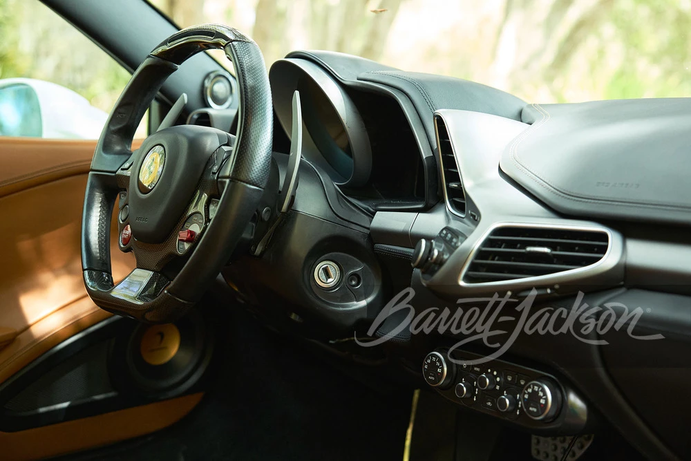 2013 Ferrari 458 Spider - Image 15 of 31