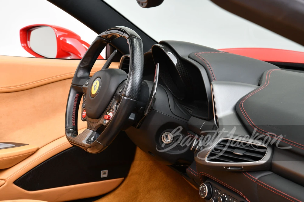 2013 Ferrari 458 Spider - Image 22 of 31