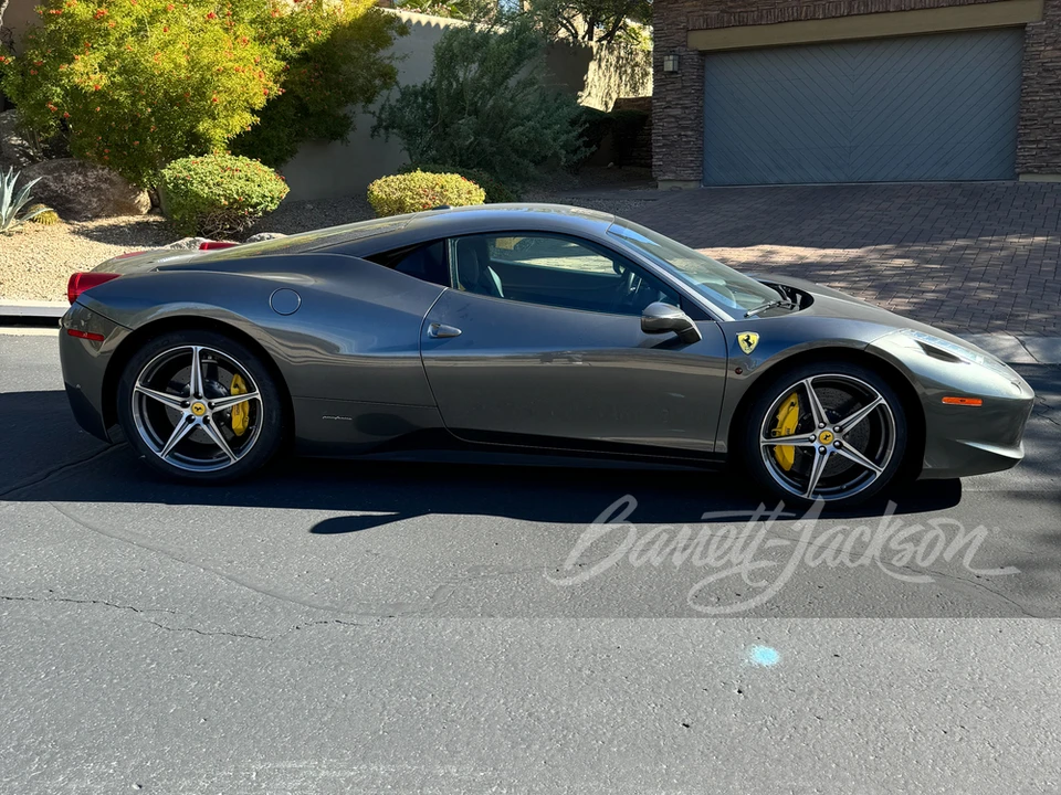 2013 Ferrari 458 Italia - Image 4 of 21