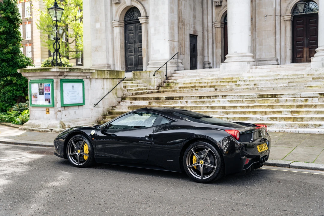 2013 Ferrari 458 Italia - Image 8 of 31