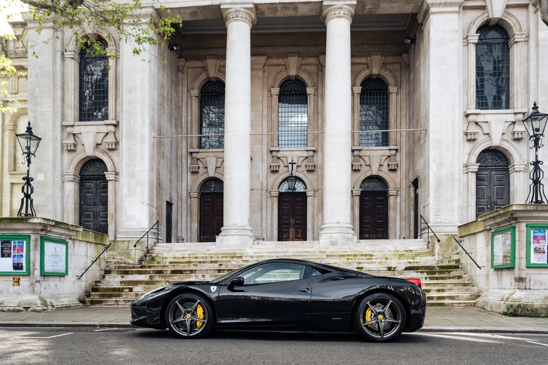2013 Ferrari 458 Italia - Image 9 of 31