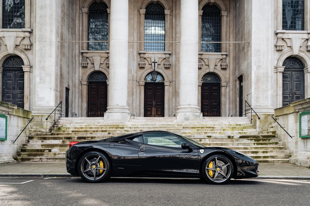 2013 Ferrari 458 Italia - Image 13 of 31