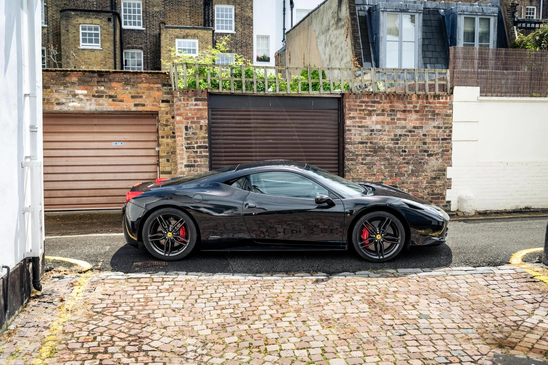 2013 Ferrari 458 Italia - Image 17 of 31