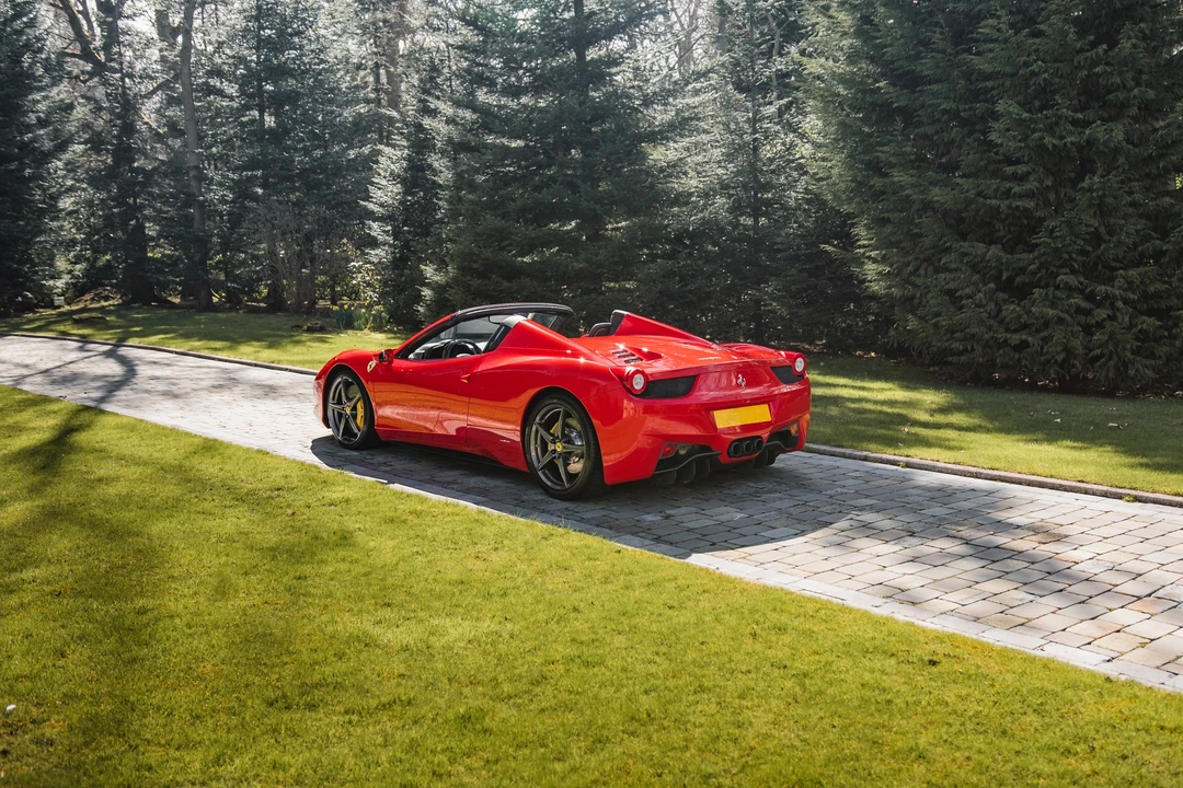 2013 Ferrari 458 Spider - Image 13 of 30