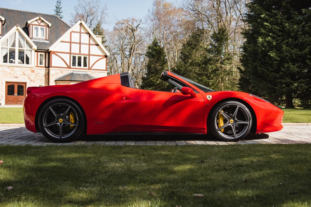 2013 Ferrari 458 Spider - Image 8 of 30