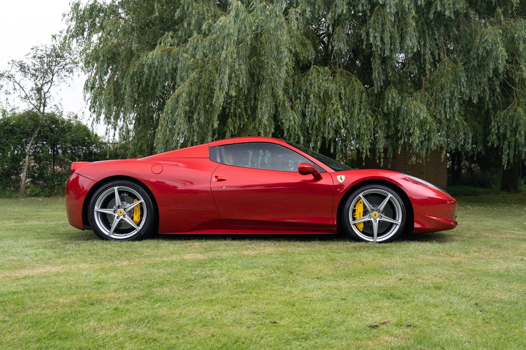 2013 Ferrari 458 Spider - Image 10 of 31