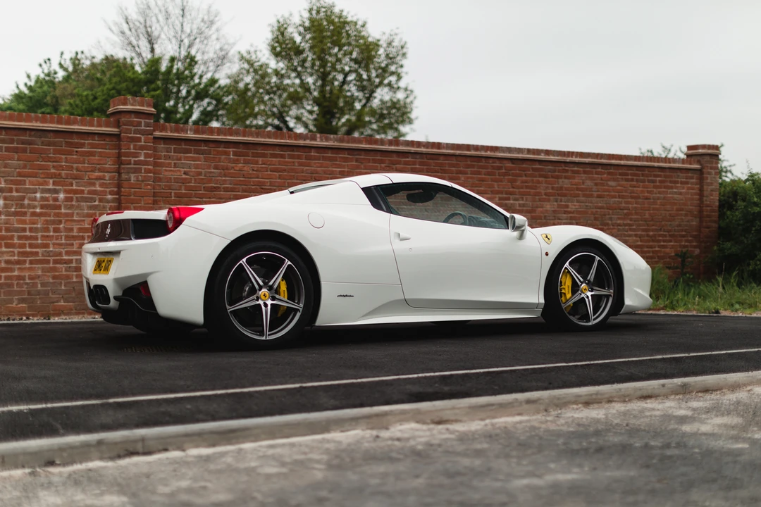 2013 Ferrari 458 Spider - Image 11 of 31