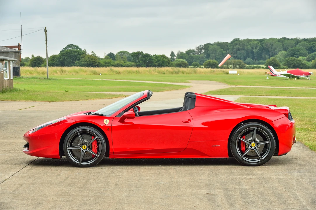 2013 Ferrari 458 Spider - Image 17 of 31