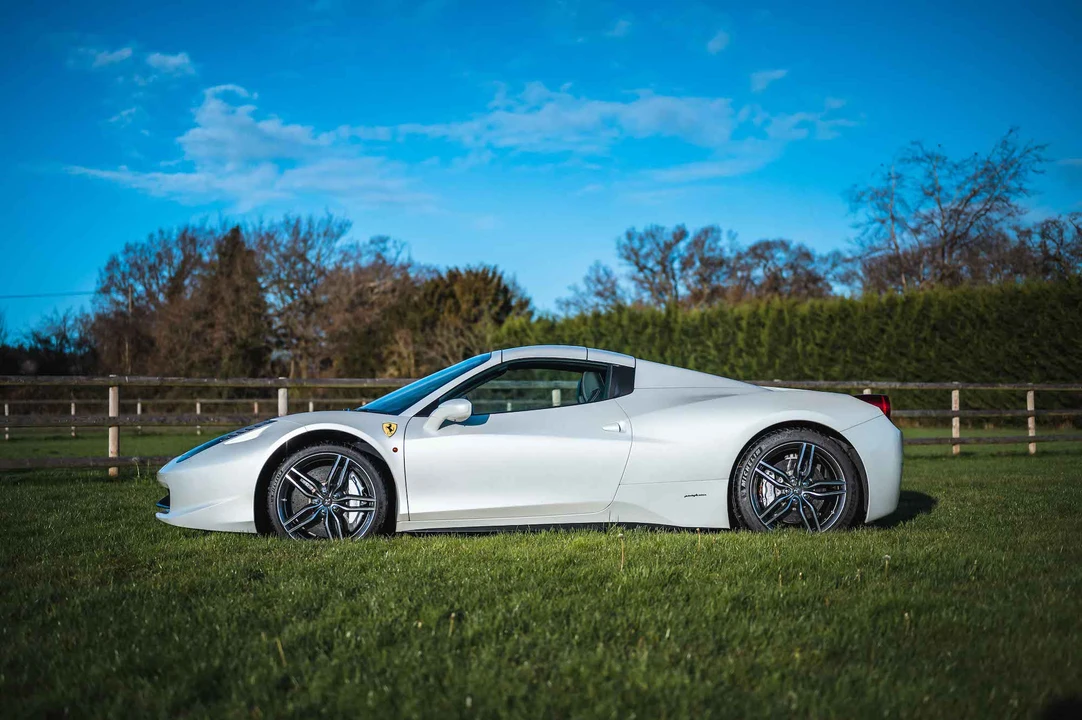 2013 Ferrari 458 Spider - Image 14 of 31