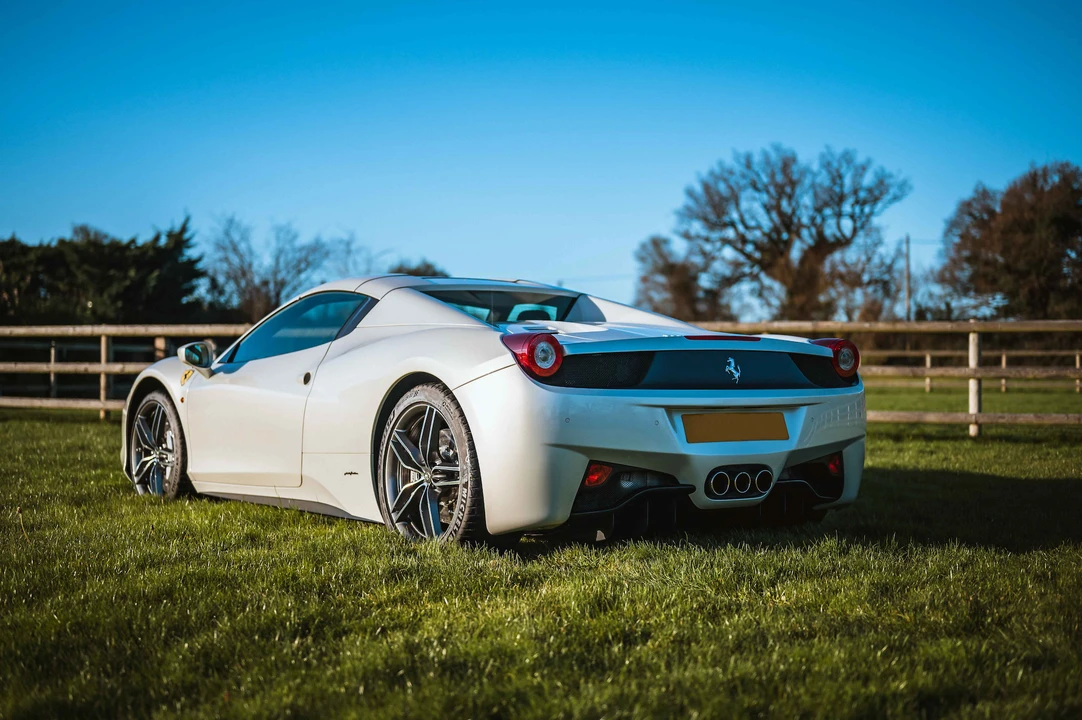 2013 Ferrari 458 Spider - Image 16 of 31