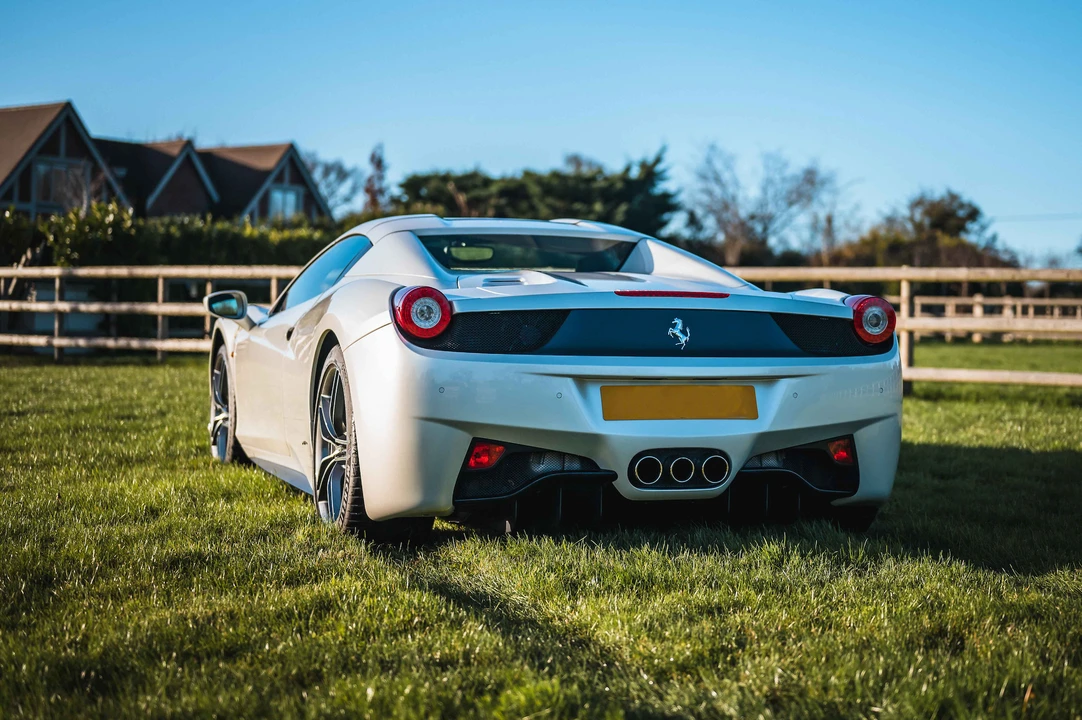 2013 Ferrari 458 Spider - Image 17 of 31