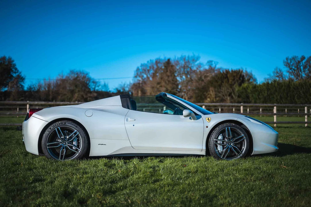 2013 Ferrari 458 Spider - Image 5 of 31