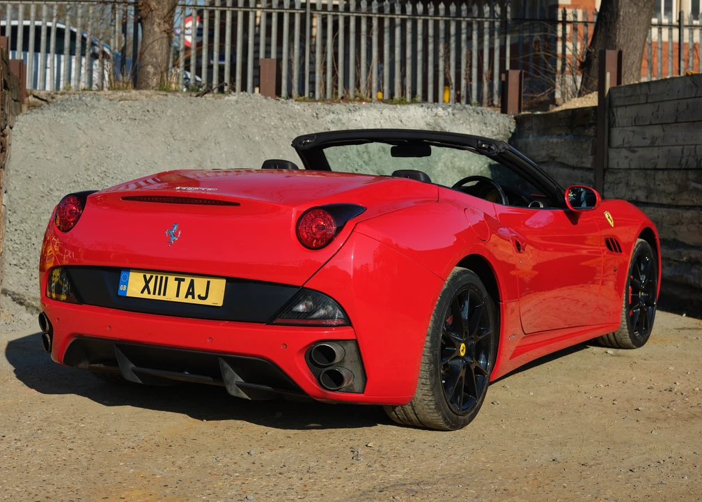 2014 Ferrari California 30 - Image 16 of 31