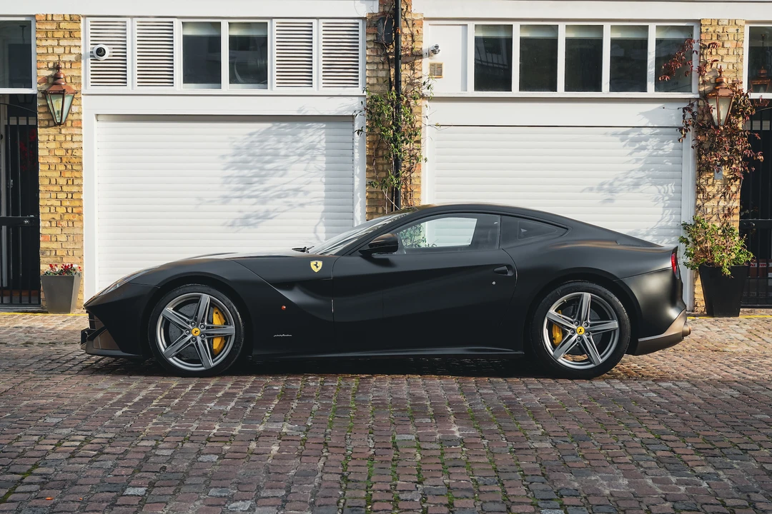 2012 Ferrari F12berlinetta - Image 9 of 31