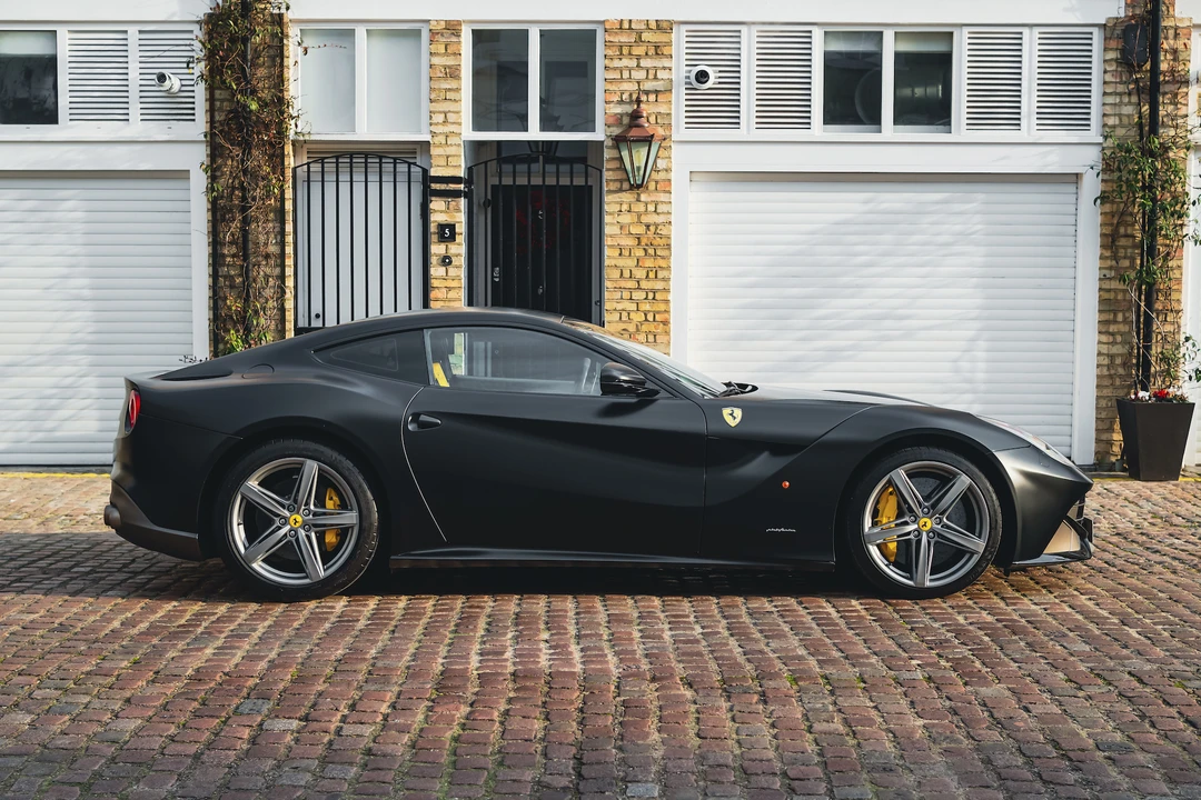 2012 Ferrari F12berlinetta - Image 5 of 31
