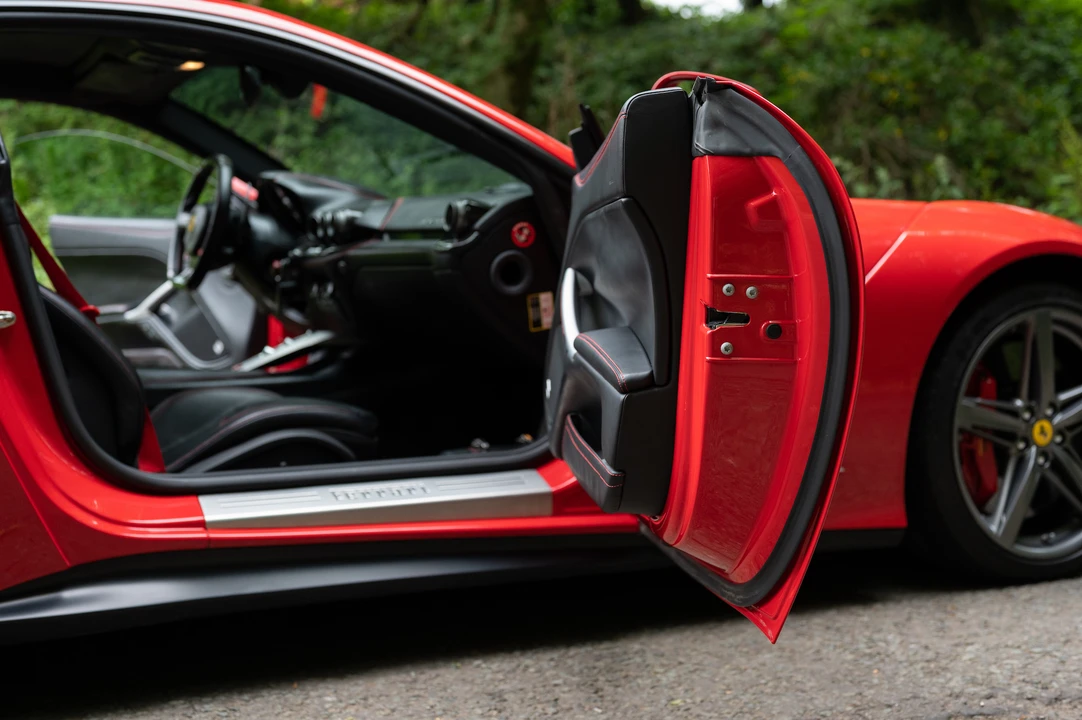 2013 Ferrari F12berlinetta - Image 31 of 31