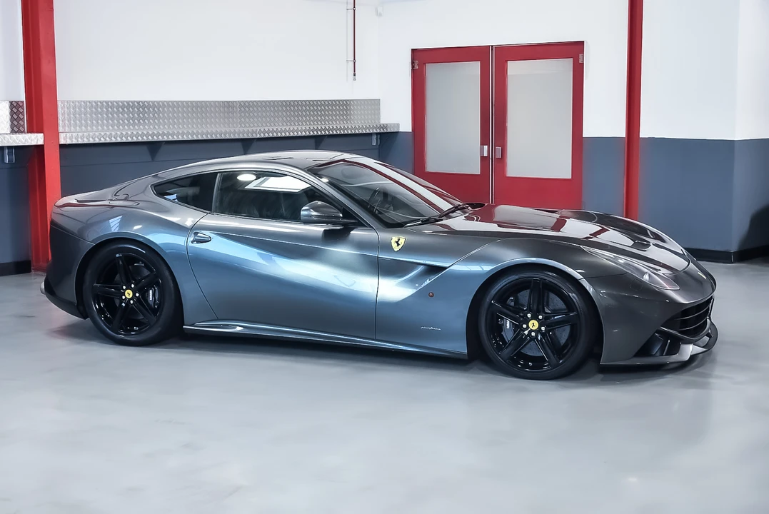 2013 Ferrari F12berlinetta - Image 12 of 31