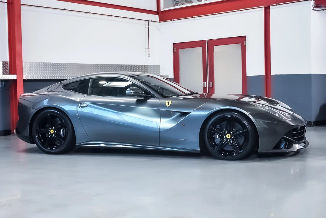2013 Ferrari F12berlinetta - Image 13 of 31