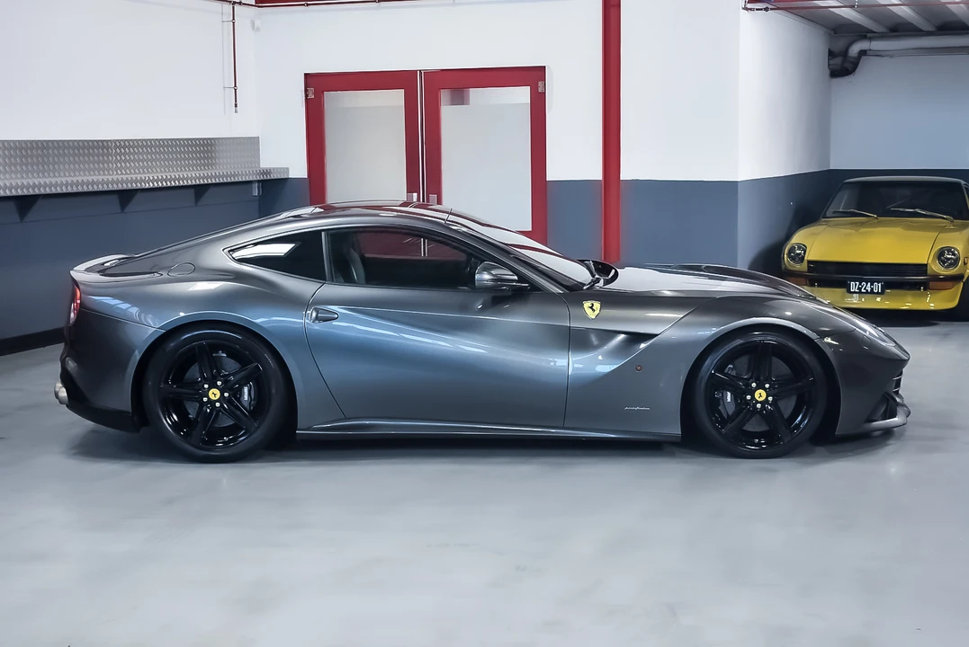 2013 Ferrari F12berlinetta - Image 14 of 31